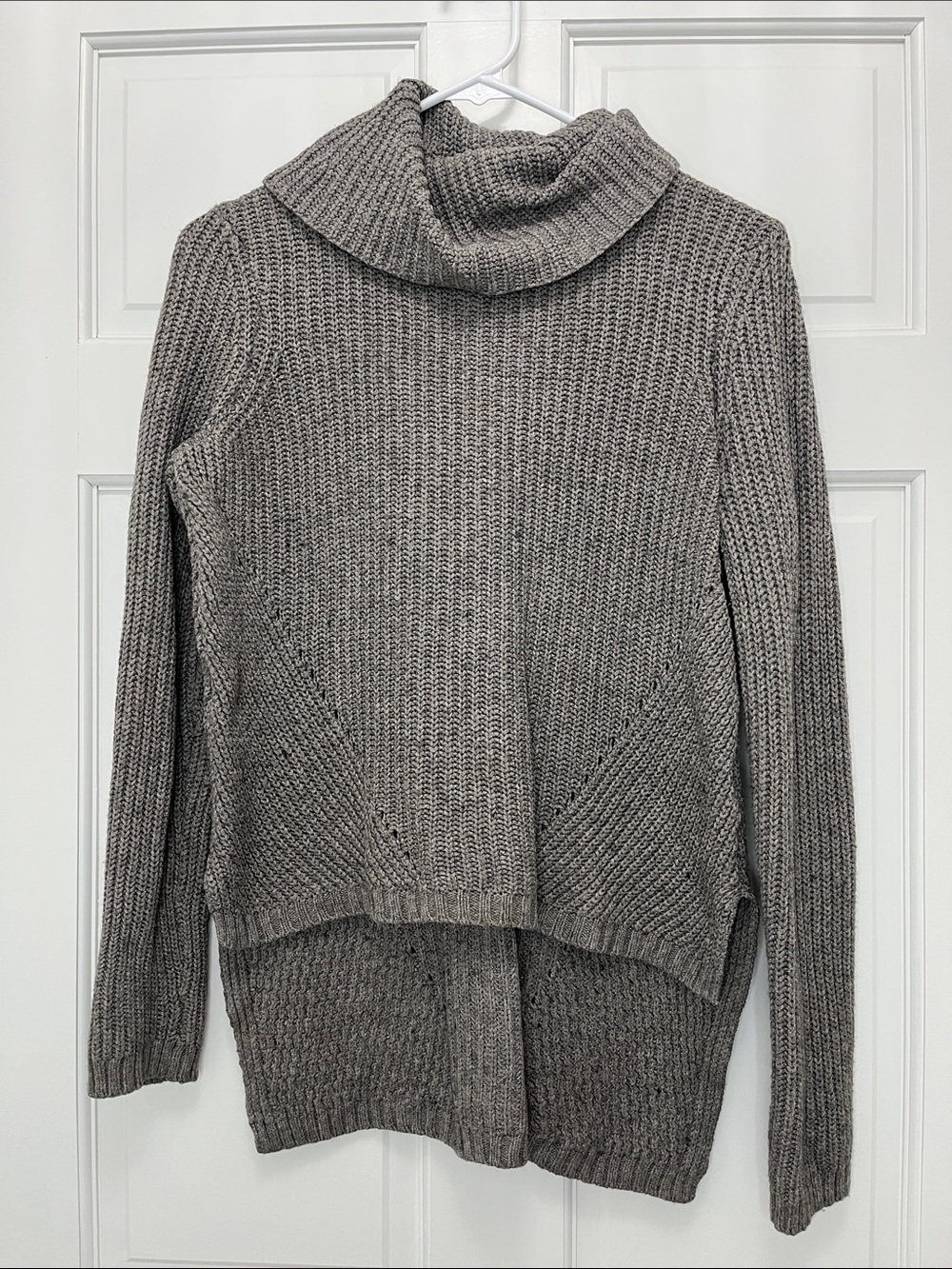 moth Size XS Gray Turtle Neck Pointelle Knit Sweater High Low Hem